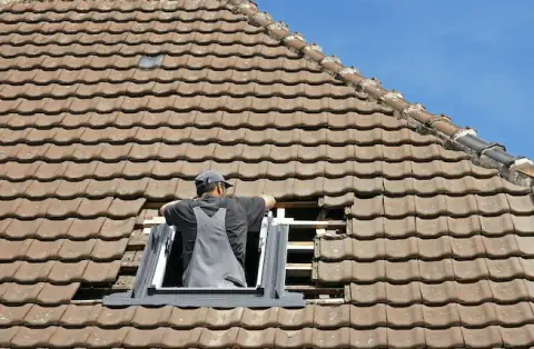 Pose de velux - Saint-Germain-Nuelles